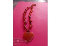 Colier vechi de agat