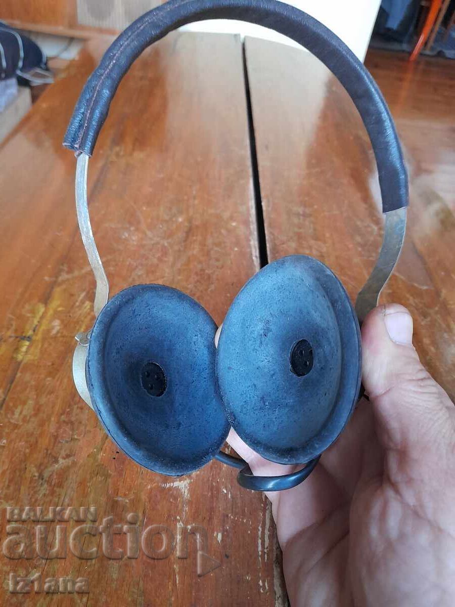 Licitație Căști vechi