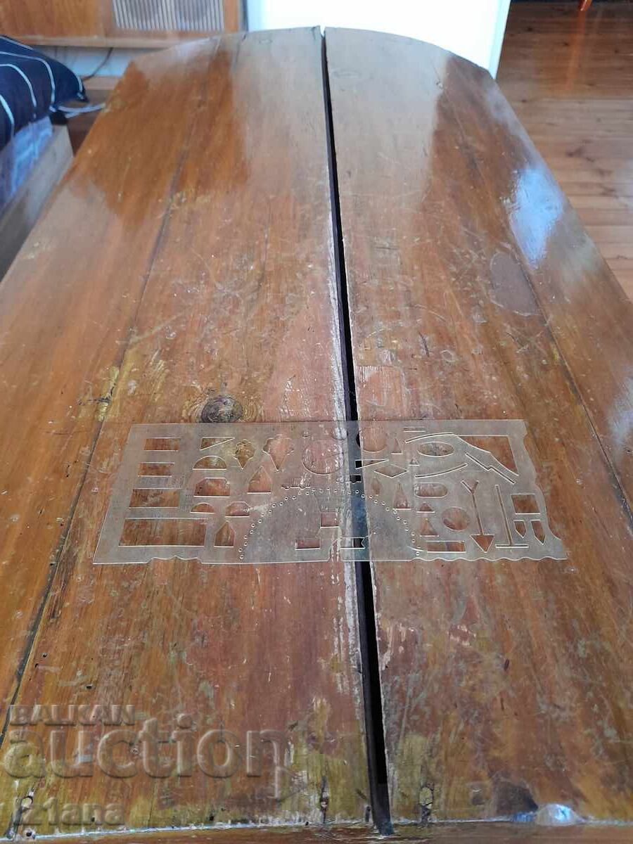 Old officer, commander line Old officer, commander line