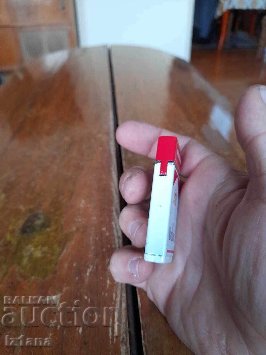 Δημοπρασία Ένας παλιός αναπτήρας Marlboro