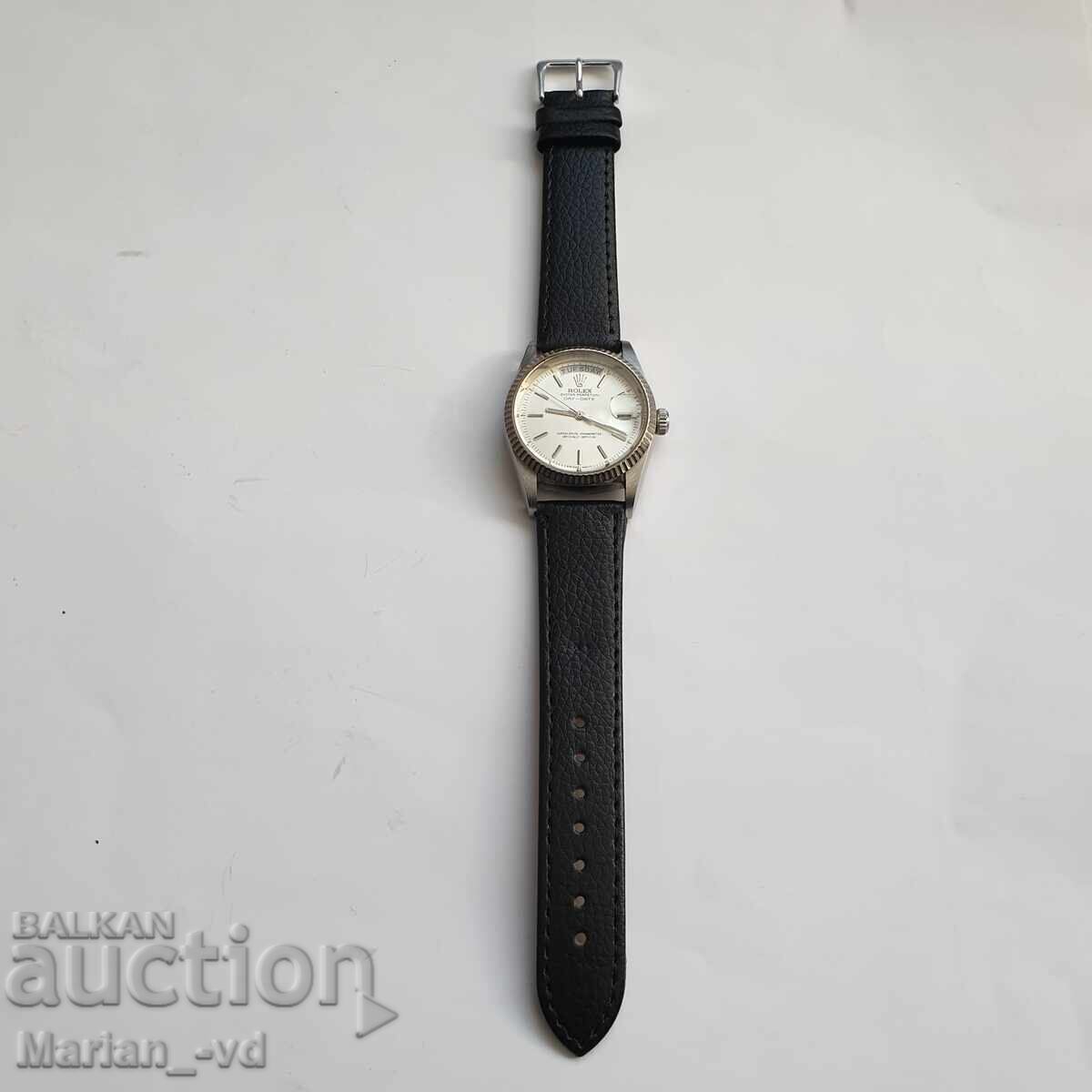 Men's Watch Rolex Oyster Quartz Day-Date REPLICA Men's Watch Rolex Oyster Quartz Day-Date REPLICA