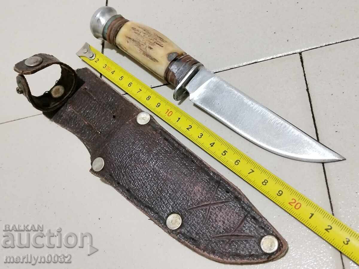 Livrarea Cuțit de vânătoare german cu teacă și mâner din corn de cerb