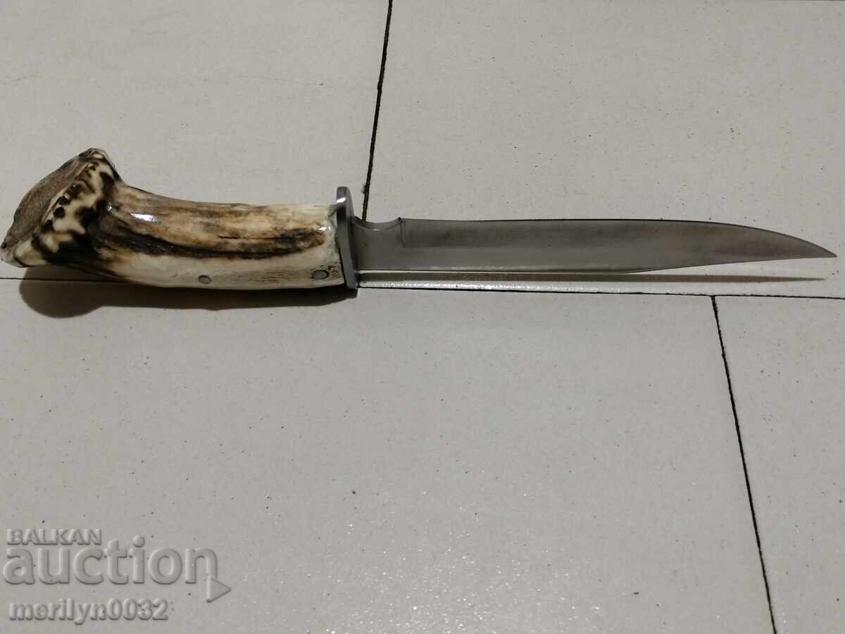 Auction Hunting knife with handle and deer antler handle Auction Hunting knife with handle and deer antler handle