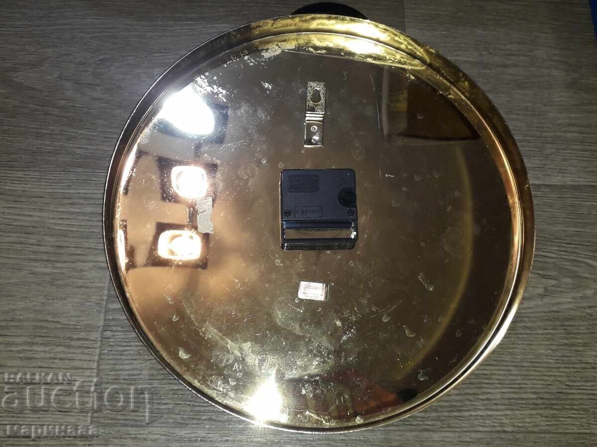 Wall clock ''Junghans''. Crystal, 24K Gold Plated - 6 Wall clock ''Junghans''. Crystal, 24K Gold Plated - 6