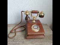 Telefon vechi din lemn, marca "Lyon"