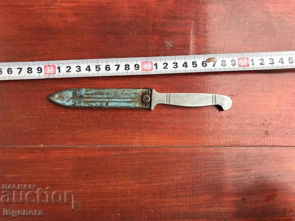 Licitație CUȚIT CUȚITAȘ DE PE VREME SOCIALISTĂ, CU TEACĂ