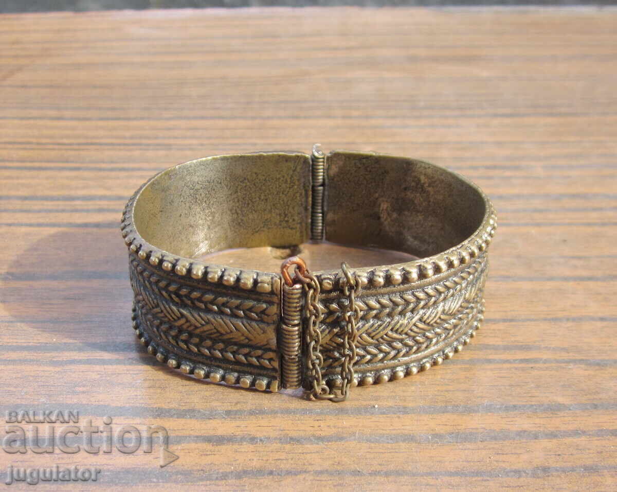 Bulgarian folk bronze bracelet, folk ornament, jewelry - 5