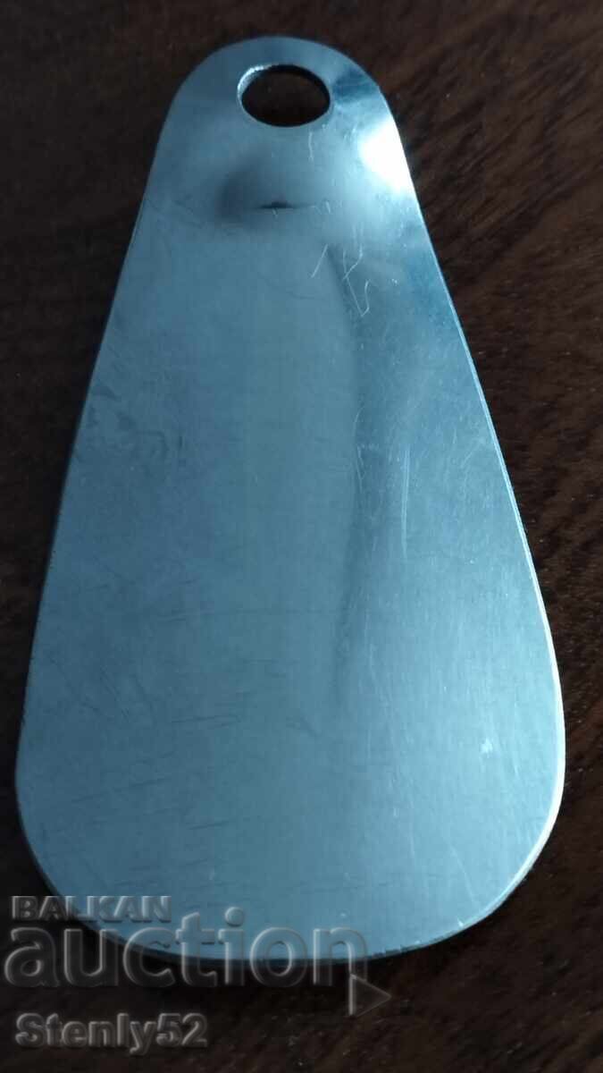 What mini shoehorn 8 cm stainless steel for travel with price 5.00 BGN | € 2.56 What mini shoehorn 8 cm stainless steel for travel with price 5.00 BGN | € 2.56