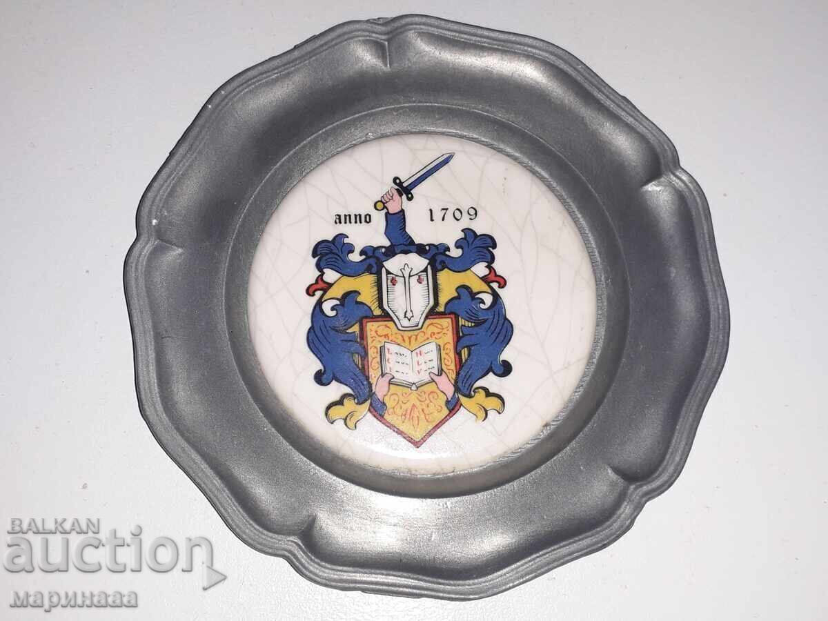 CHINEYKA. ZINC, PLASTIC CHINEYKA. ZINC, PLASTIC