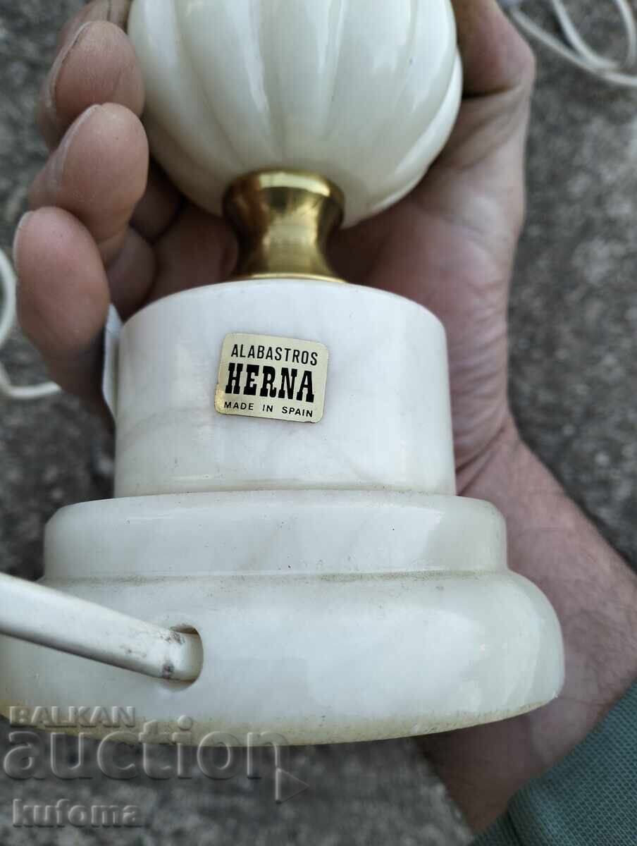 Доставка на Лампа от алабастър Доставка на Лампа от алабастър