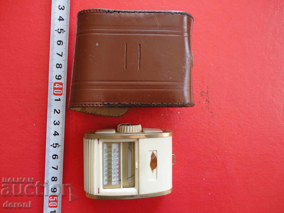 German Light Meter Color Finder Device Apparatus with price 15.00 BGN | € 7.67 German Light Meter Color Finder Device Apparatus with price 15.00 BGN | € 7.67