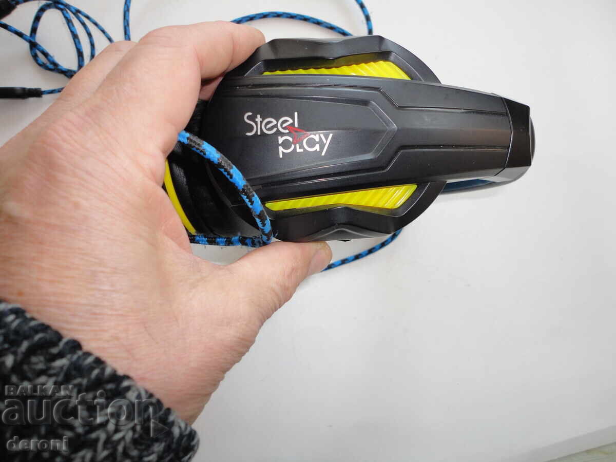Delivery of Headset with microphone Steel Play HP-47 Delivery of Headset with microphone Steel Play HP-47