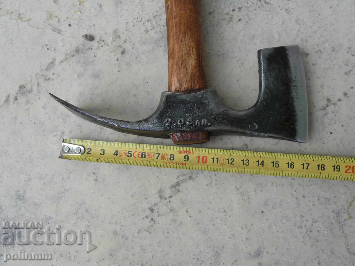 Bulgarian Tourist Ice Axe - 552 with price 70.00 BGN | € 35.79 Bulgarian Tourist Ice Axe - 552 with price 70.00 BGN | € 35.79