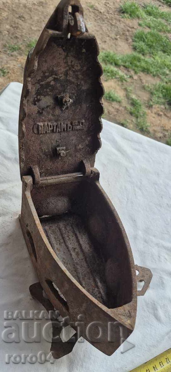 IRON - ROMAN HEAD - 5