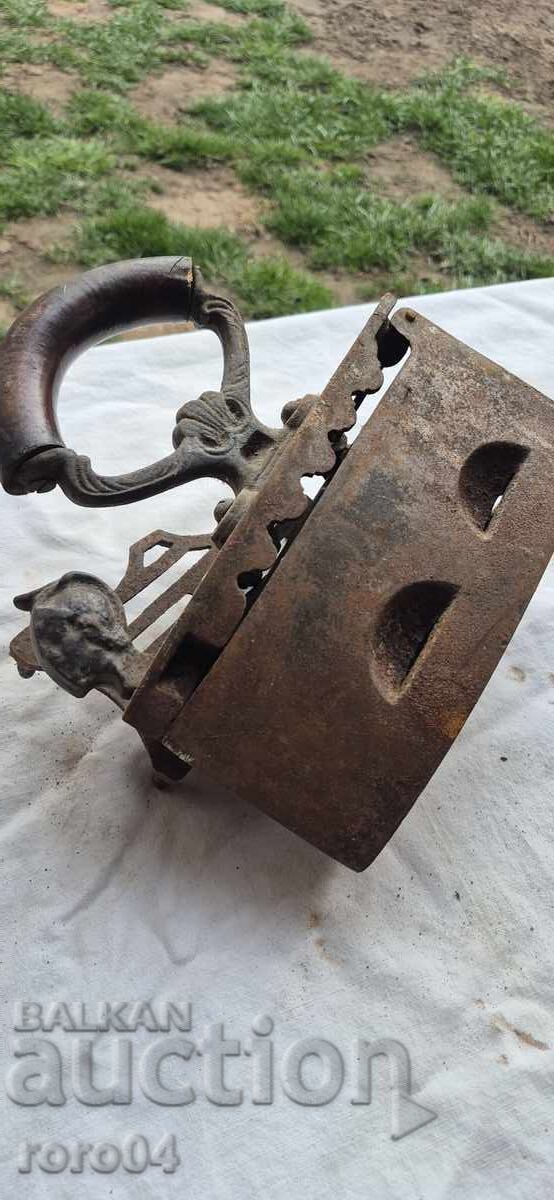 IRON - ROMAN HEAD - 7