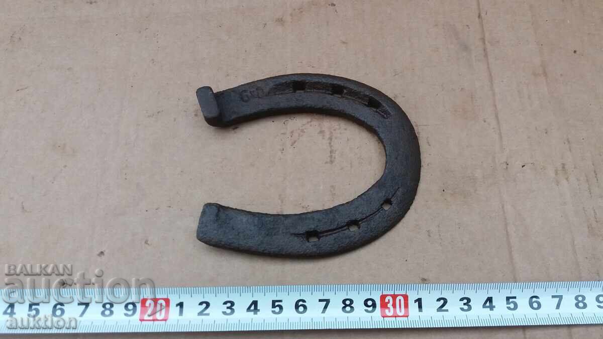 Auction OLD FORGED HORSESHOE Auction OLD FORGED HORSESHOE