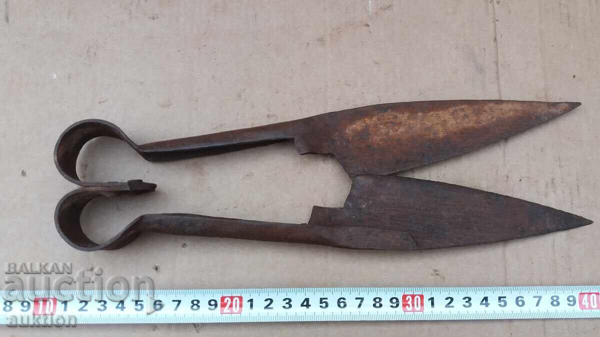 Auction OLD SHEEP SHEARS Auction OLD SHEEP SHEARS