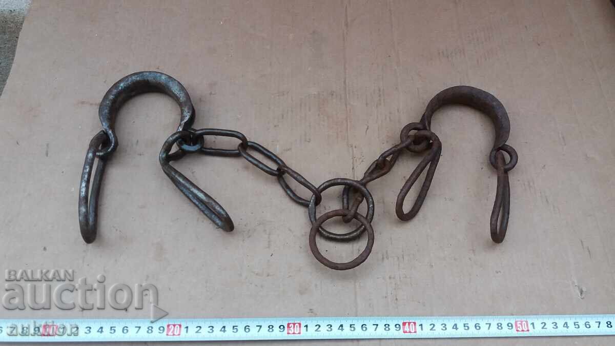 КОВАНИ ВЪЗРОЖДЕНСКИ ОКОВИ, ПРАНГИ , БЕЛЕЗНИЦИ с цена 26.99 лв. | € 13.80 КОВАНИ ВЪЗРОЖДЕНСКИ ОКОВИ, ПРАНГИ , БЕЛЕЗНИЦИ с цена 26.99 лв. | € 13.80