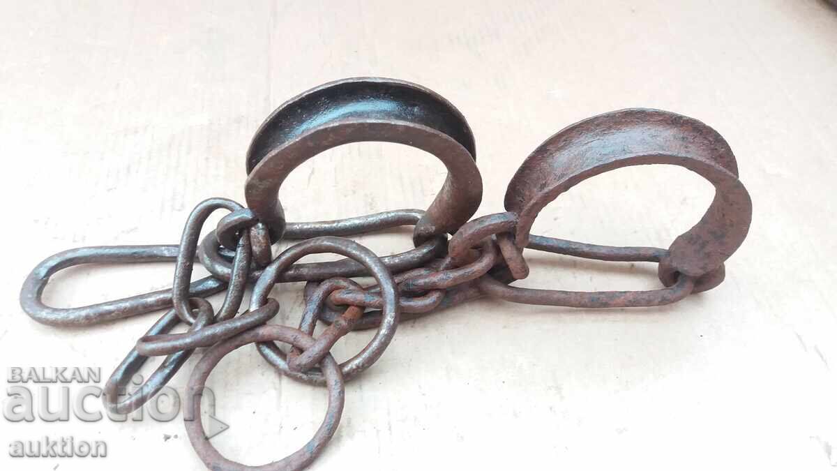 КОВАНИ ВЪЗРОЖДЕНСКИ ОКОВИ, ПРАНГИ , БЕЛЕЗНИЦИ - 7 КОВАНИ ВЪЗРОЖДЕНСКИ ОКОВИ, ПРАНГИ , БЕЛЕЗНИЦИ - 7