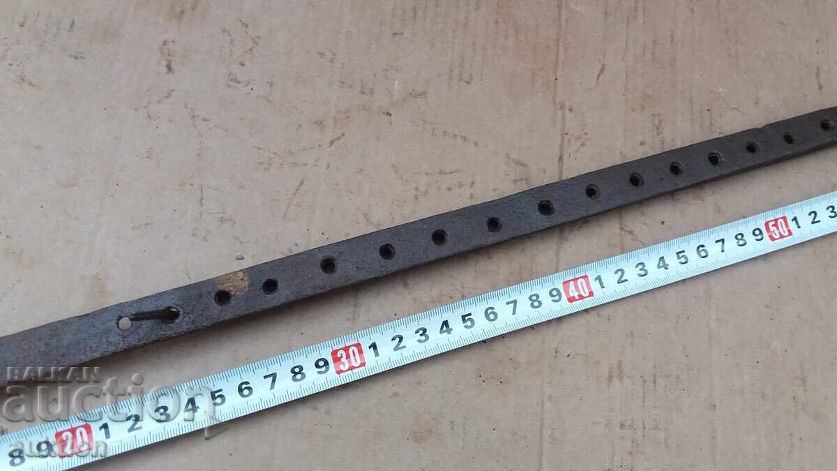 Delivery of WROUGHT RENAISSANCE ARSHIN FOR LOOM Delivery of WROUGHT RENAISSANCE ARSHIN FOR LOOM