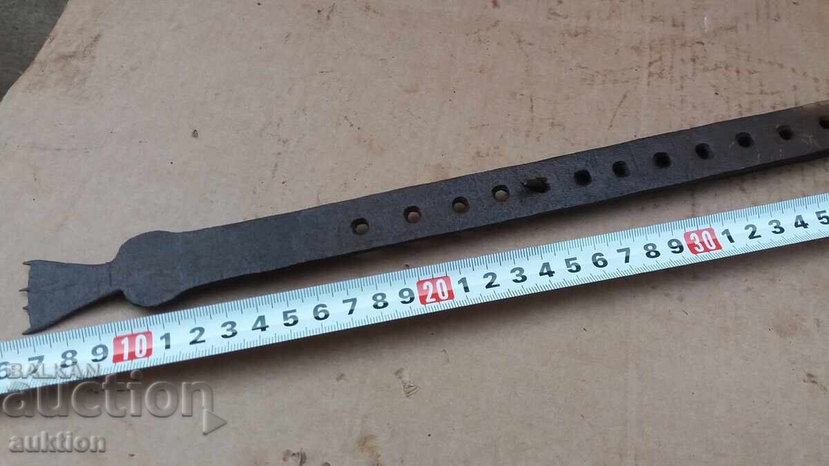 Auction OLD MASSIVE FORGED ARSHIN FOR WEAVING LOOM Auction OLD MASSIVE FORGED ARSHIN FOR WEAVING LOOM