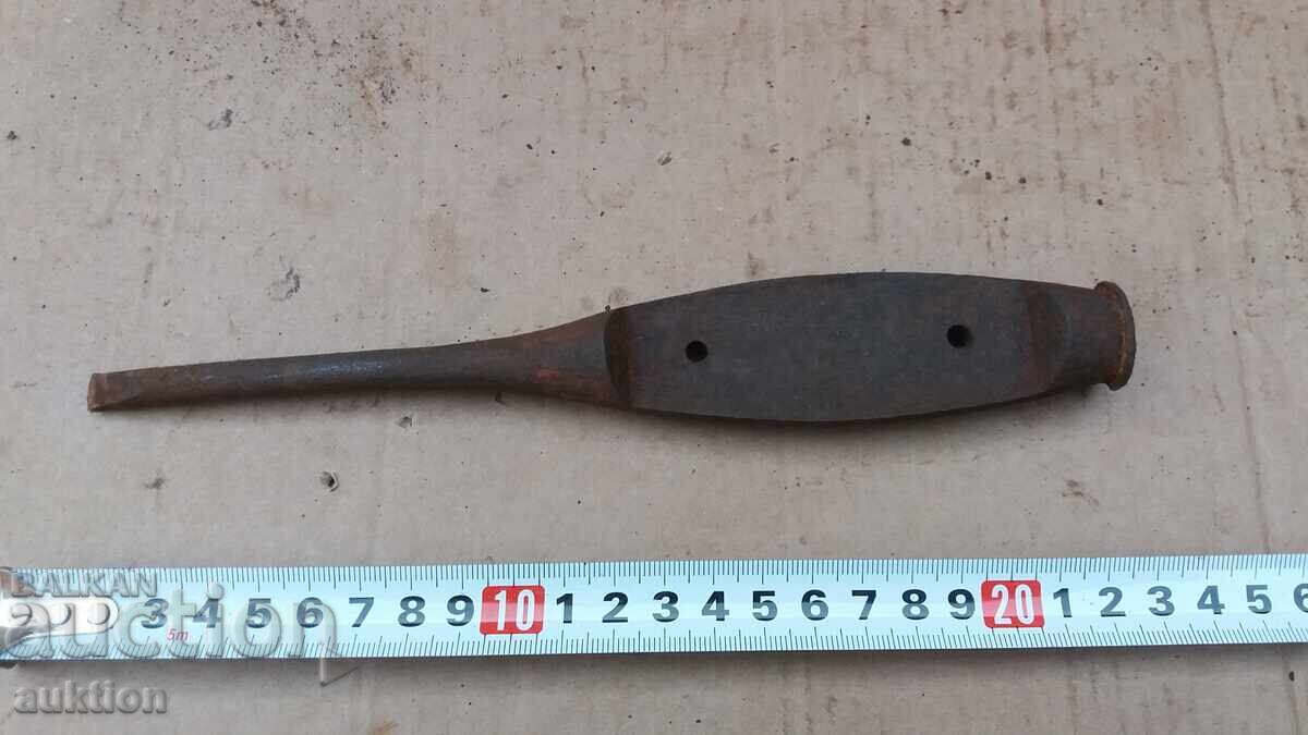 Στρατιωτικό κατσαβίδι με τιμή 3.99 BGN | € 2.04