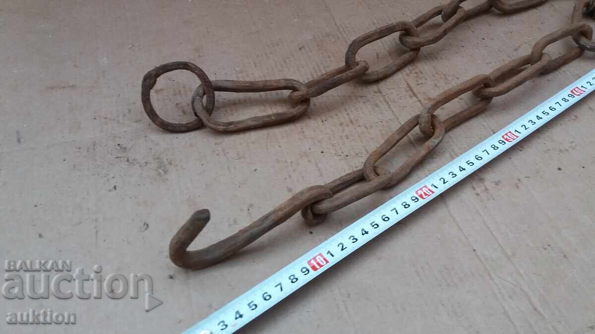 OLD WROUGHT IRON REVIVAL FIREPLACE HOOK - CHAIN - 6 OLD WROUGHT IRON REVIVAL FIREPLACE HOOK - CHAIN - 6
