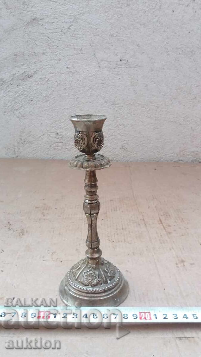 STAR DEBELO SILVER-PLATED CANDLESTICK with price 14.99 BGN | € 7.66