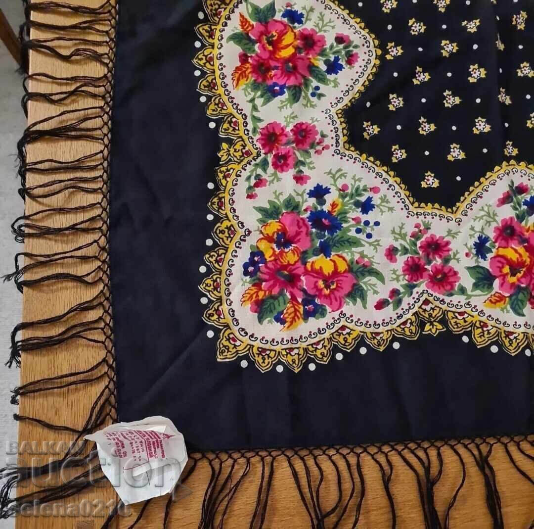 Original Russian headscarf with label from the 80s - 5