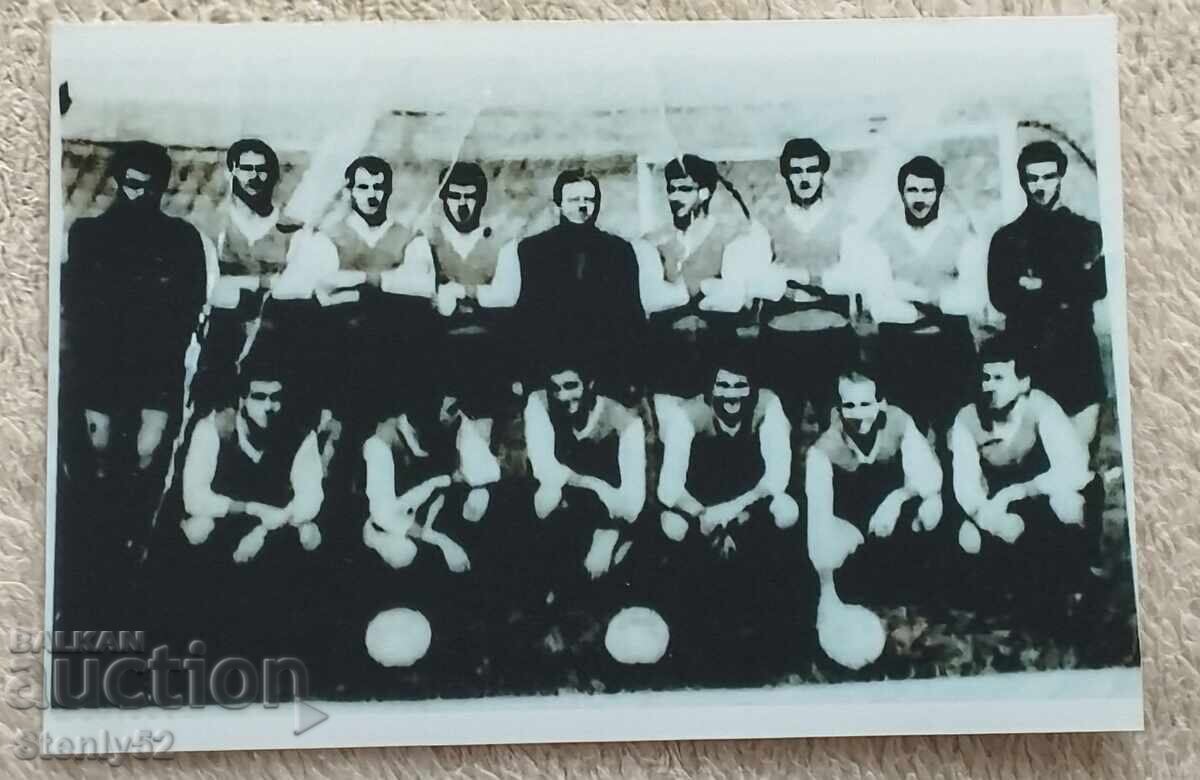 Γκούντι, προπονητής Βιτλατσίλ με την ομάδα Λέφσκι 1969 Γκούντι, προπονητής Βιτλατσίλ με την ομάδα Λέφσκι 1969