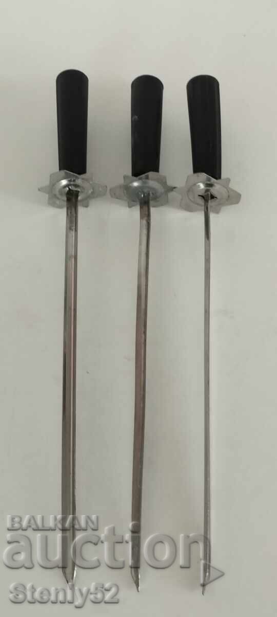 3 skewers for grill, barbecue