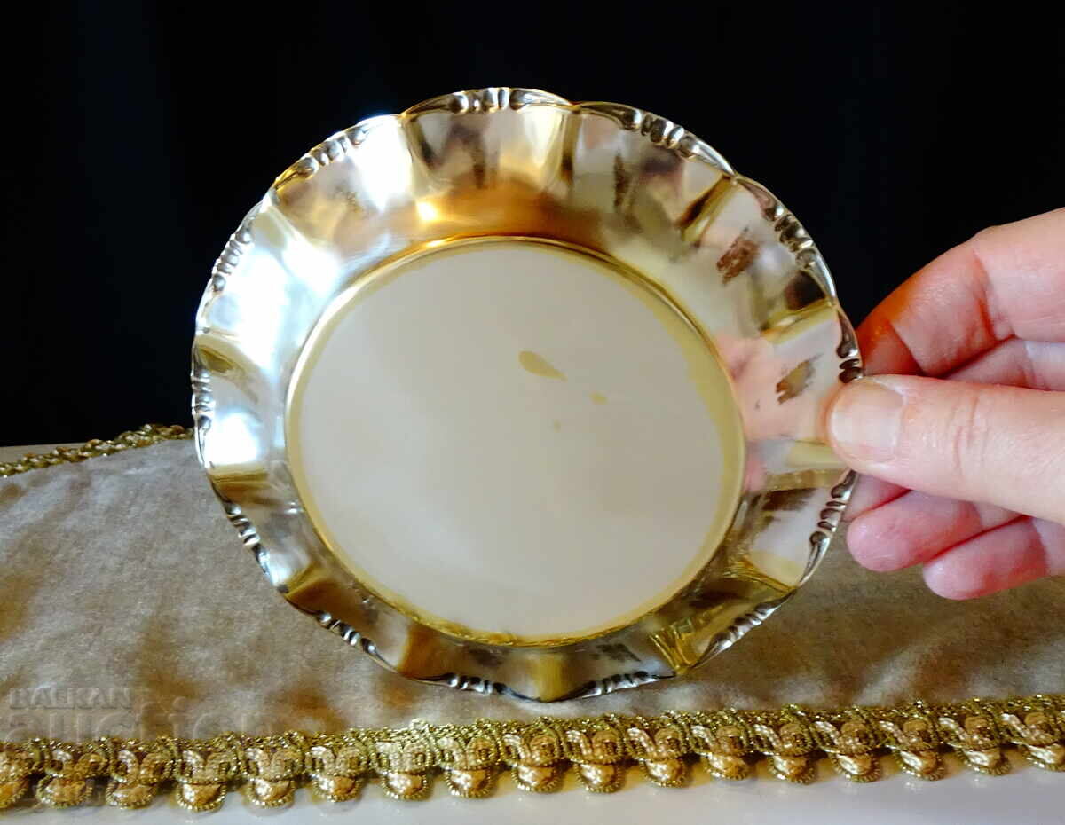Auction German silver-plated brass plate Auction German silver-plated brass plate