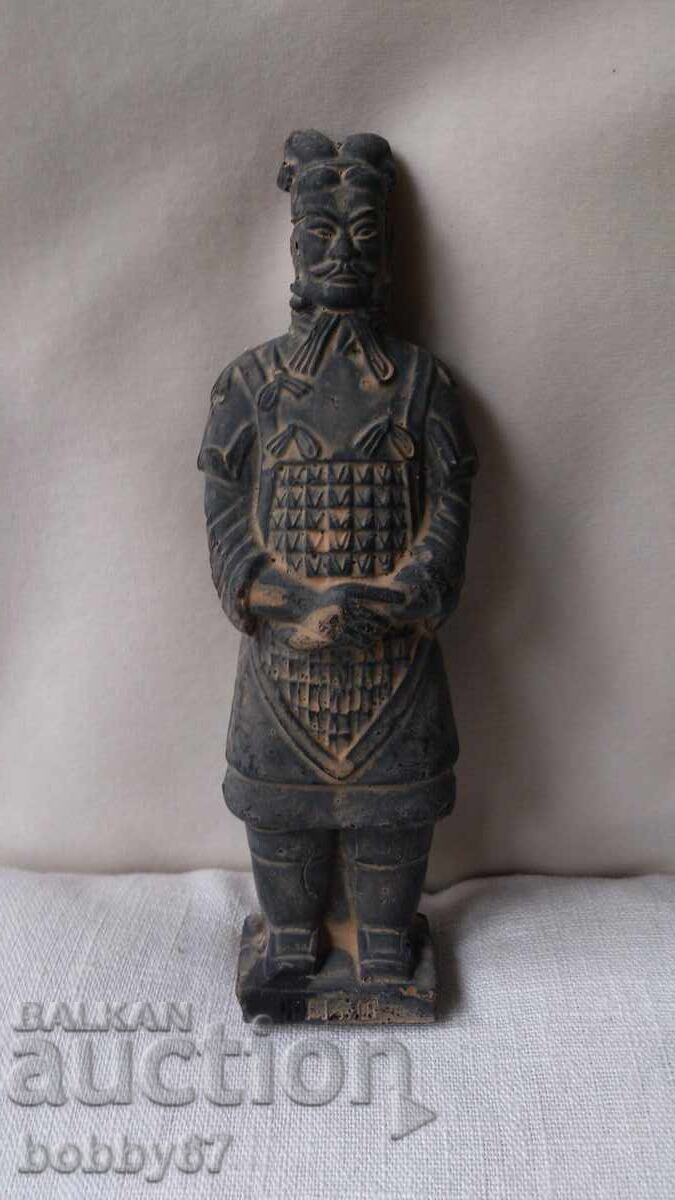 Στρατιώτης από τον Τερακότα Στρατό με τιμή € 12.00 | 23.47 BGN Στρατιώτης από τον Τερακότα Στρατό με τιμή € 12.00 | 23.47 BGN