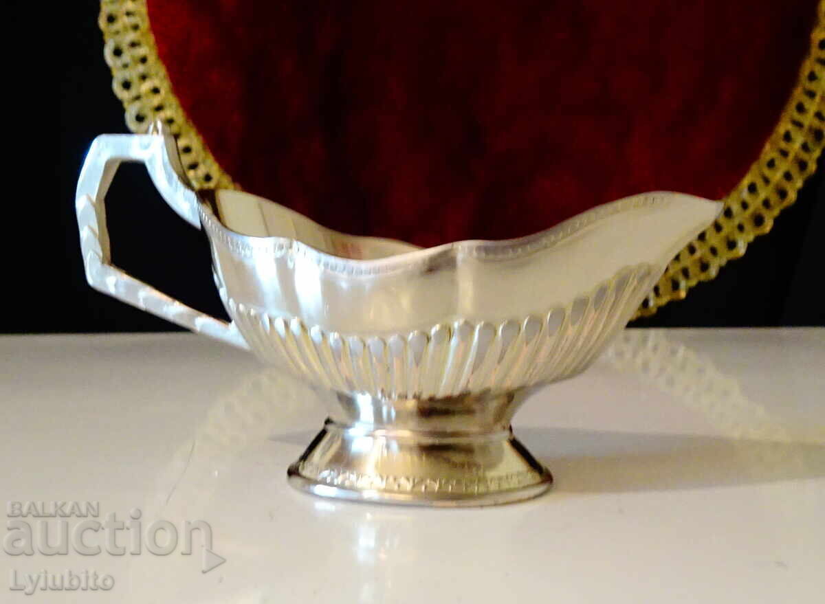 Παράδοση Ασημένια ιταλική σαλτσιέρα, μουσταρδιέρα Παράδοση Ασημένια ιταλική σαλτσιέρα, μουσταρδιέρα