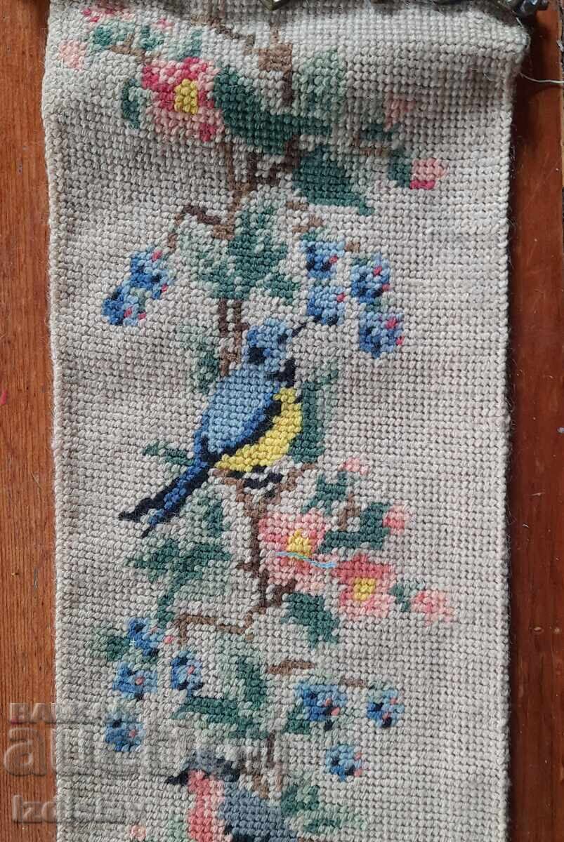 Доставка на Ръчно правен гоблен за стена