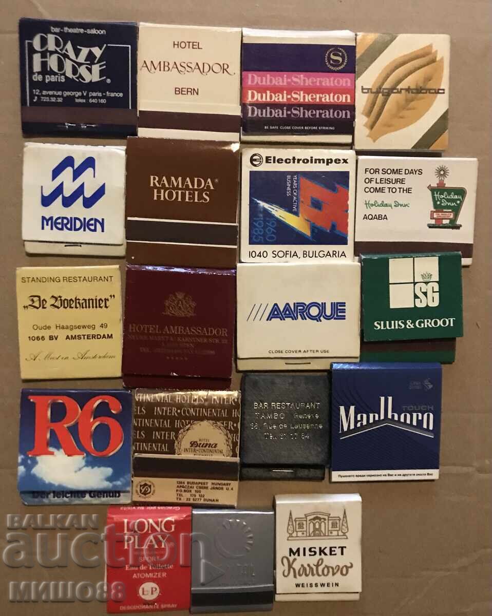 19 бр.рекламни кибритчета.