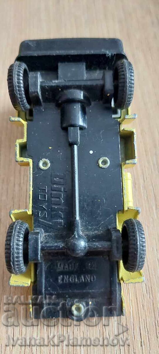 Mașinuță metalică Dinky England pentru colecționari - 6