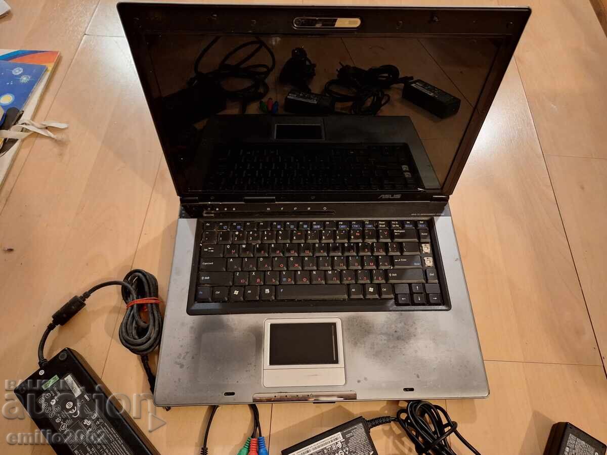 Laptop și surse de alimentare cu preț 24.00 BGN | € 12.27 Laptop și surse de alimentare cu preț 24.00 BGN | € 12.27