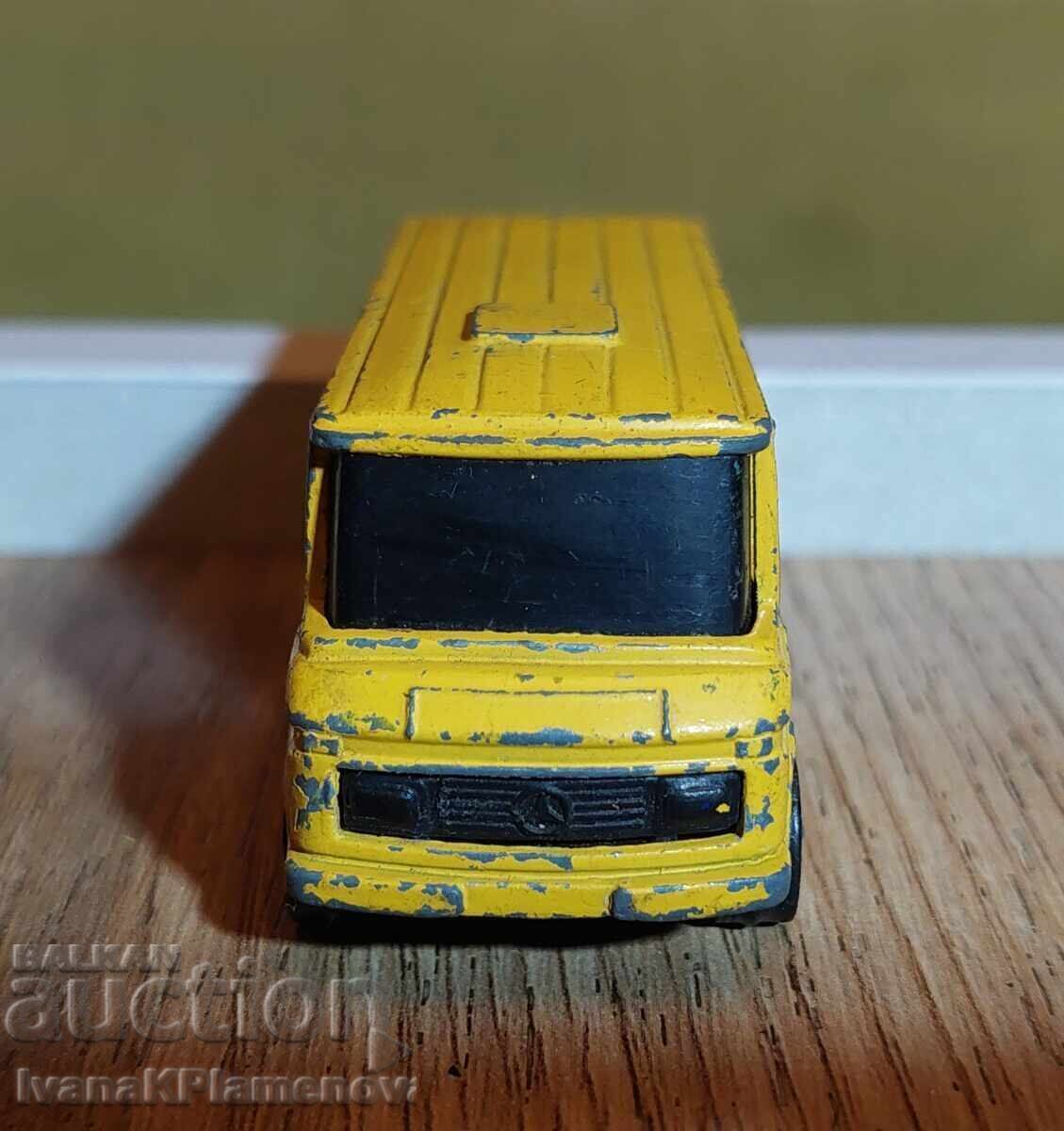 Auction Trolley metal for collectors Auction Trolley metal for collectors