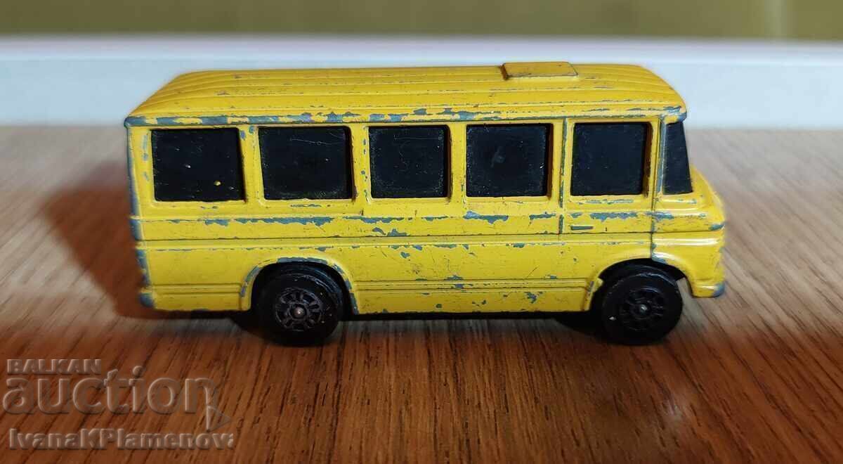 Mașinuță metalică CORGI BRITAIN pentru colecționari