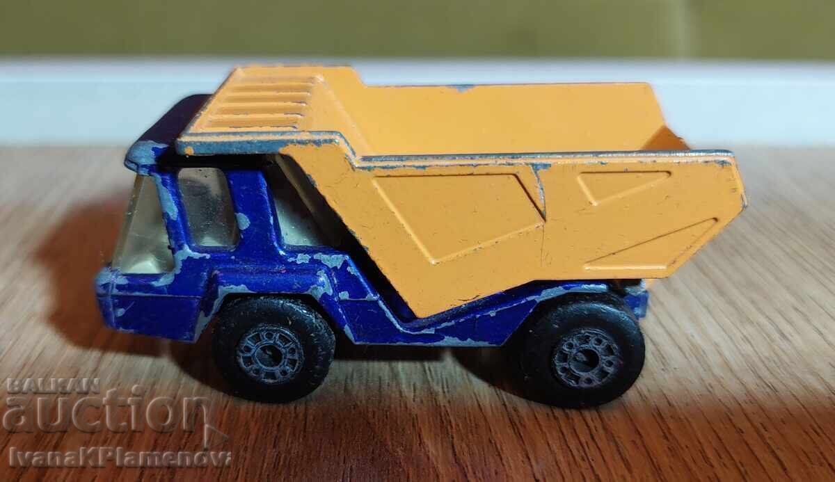 Auction  Metal Cart England for collectors