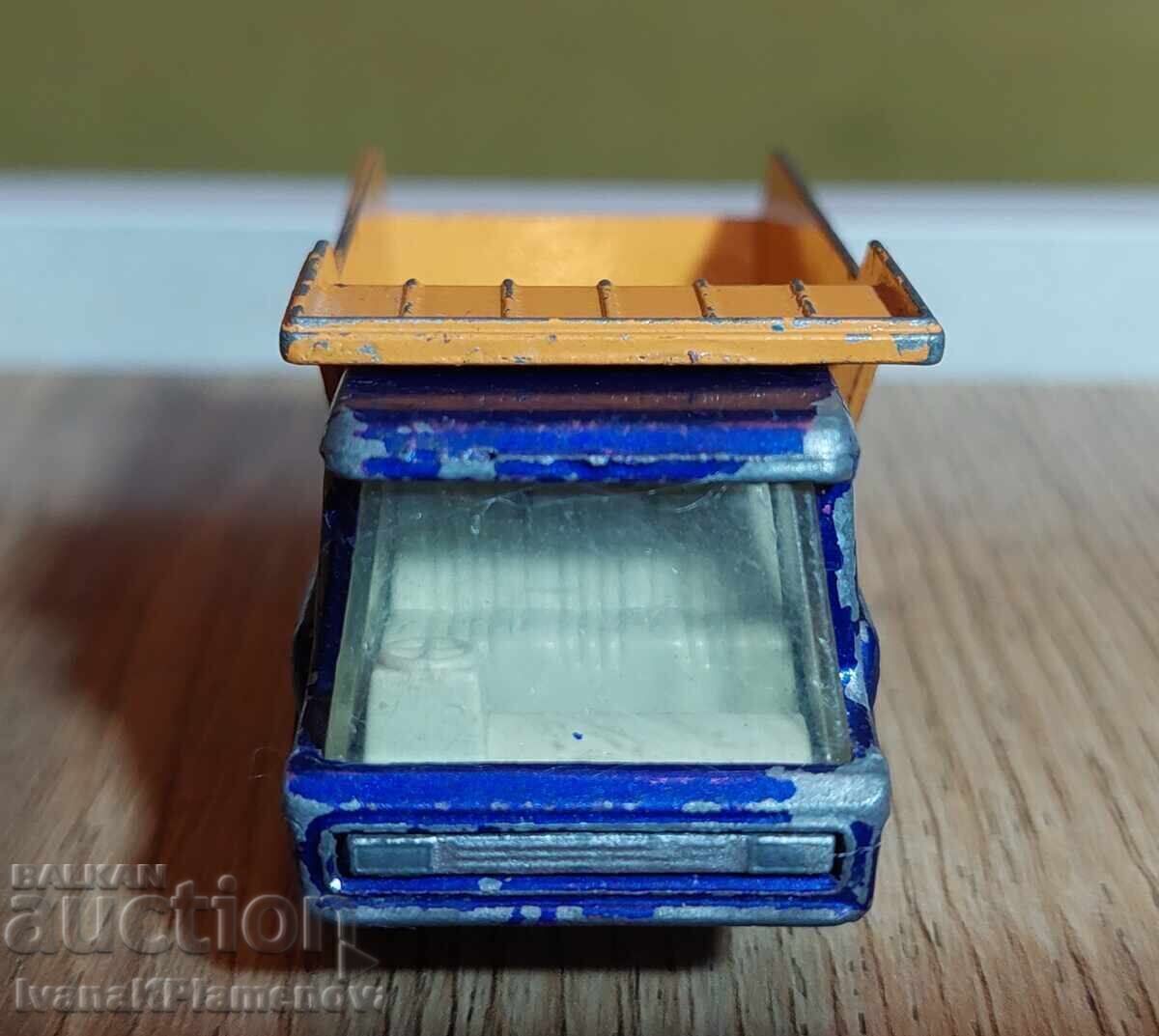 Delivery of Trolley metal for collectors