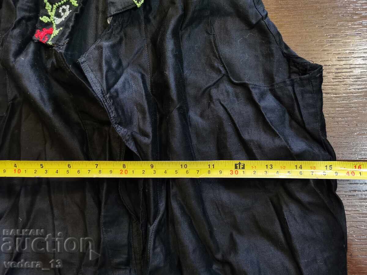 Delivery of FOLK COSTUME - CHILDREN'S VEST Delivery of FOLK COSTUME - CHILDREN'S VEST