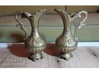 Canițe de bronz pentru cunoscători, două bucăți