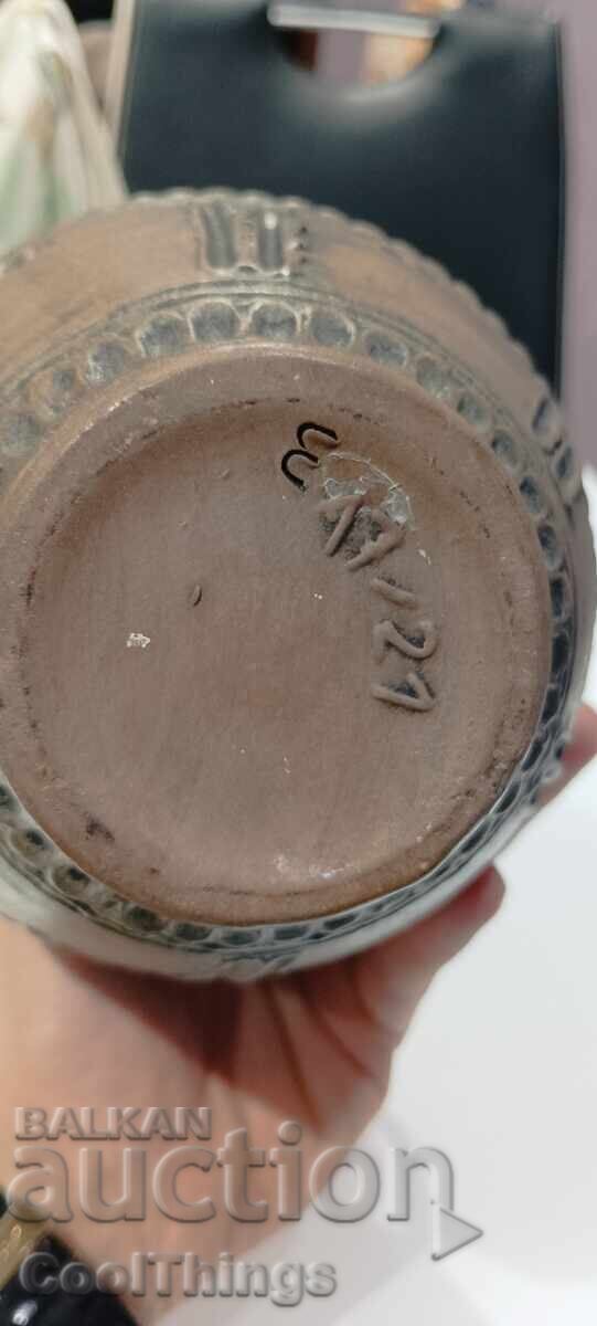 Wonderful marked vintage vase - 6