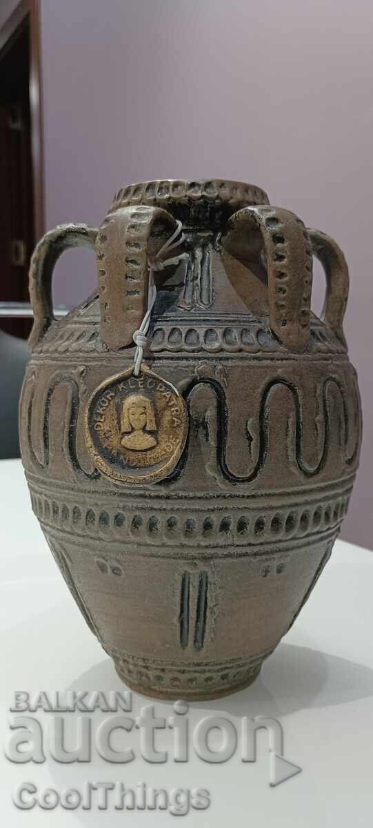 Wonderful marked vintage vase