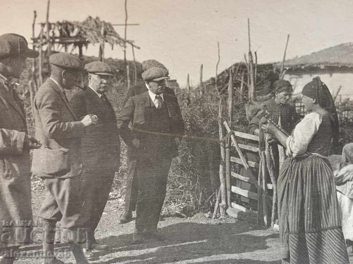 Auction Beat and Culture Southeastern Bulgaria Commission 30s Auction Beat and Culture Southeastern Bulgaria Commission 30s