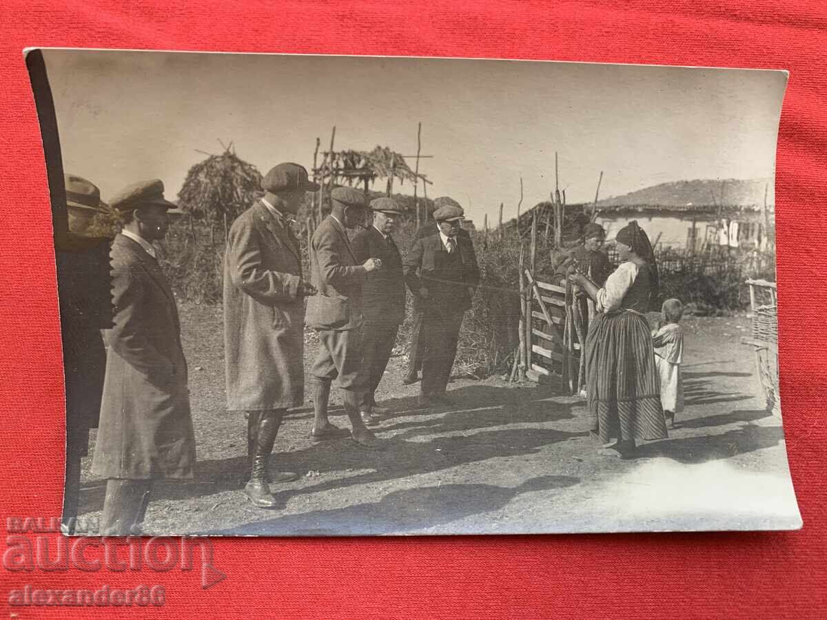 Beat and Culture Southeastern Bulgaria Commission 30s - 5 Beat and Culture Southeastern Bulgaria Commission 30s - 5