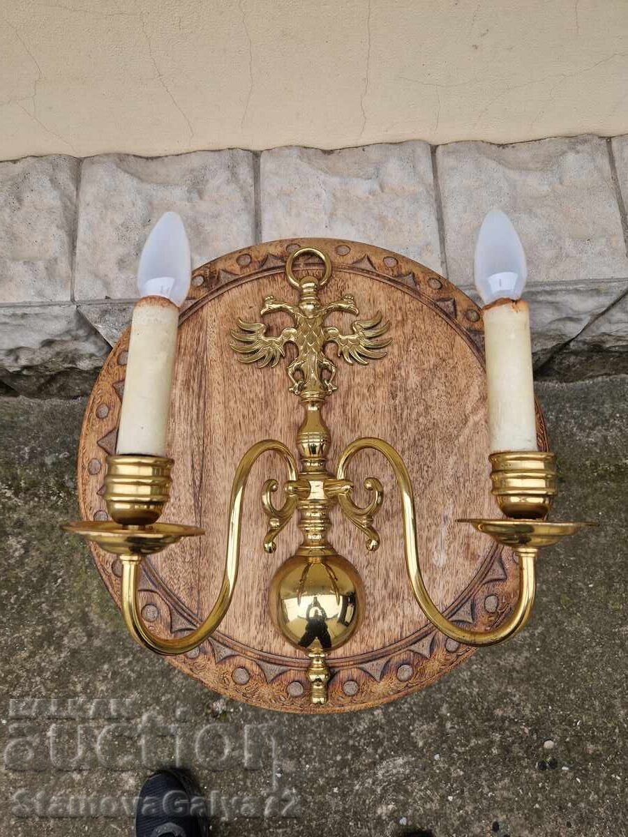 O pereche superbă de aplice antice din bronz