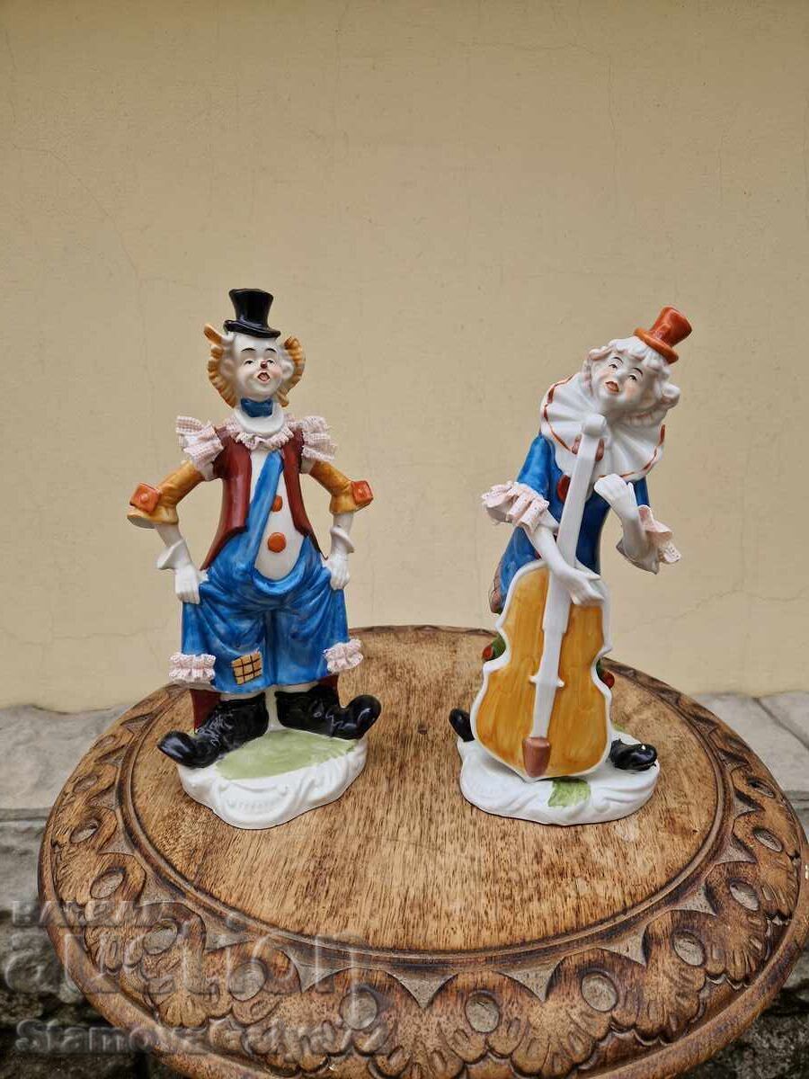 A pair of beautiful collectible porcelain figures